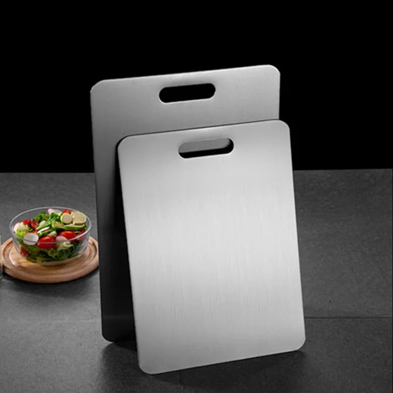 Verdicktes Edelstahl Schneidebrett – Antibakteriell & Schimmelresistent für Hygienisches Kochen