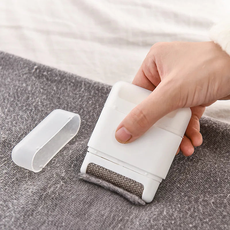 Tragbarer Mini-Fusselroller – Effektive Haar- & Fusselentfernung für Kleidung & Teppiche