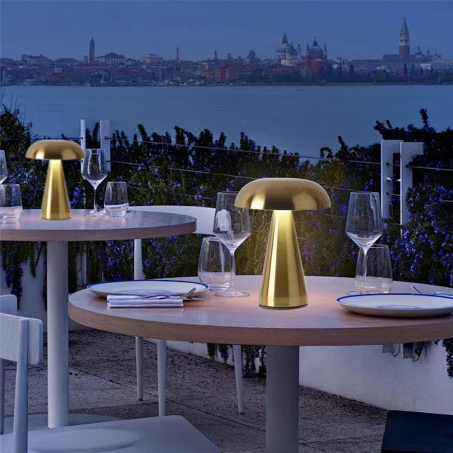 Retro LED Nachtlicht Pilzlampe mit Touch Sensor – Stilvolle, Wiederaufladbare Tischlampe für Schlafzimmer, Restaurants & Bars