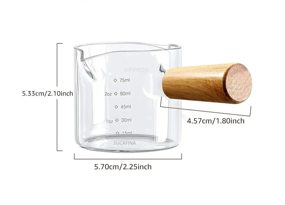 Glas Messbecher mit Holzgriff – Perfekt für Espresso, Milch & Kaffee