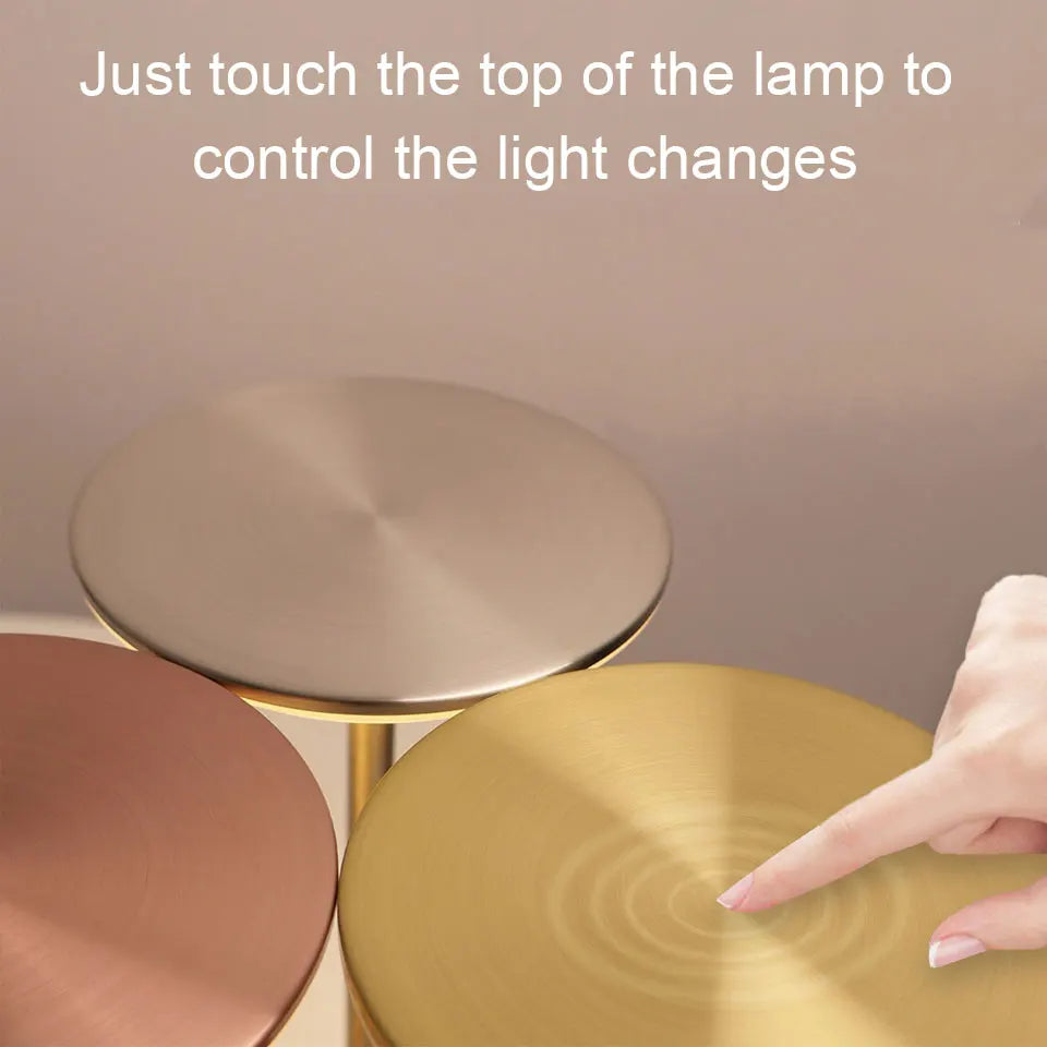 LED Tischlampe mit Touch Sensor – Wiederaufladbares, Dimmbares Nachtlicht für Schlafzimmer, Restaurant & Bar