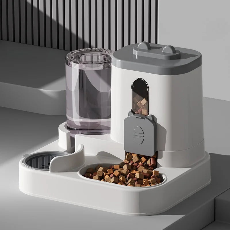 Automatischer Futternapf mit Wasserbrunnen – Die perfekte Kombination aus Komfort und Sauberkeit für Ihre Katze