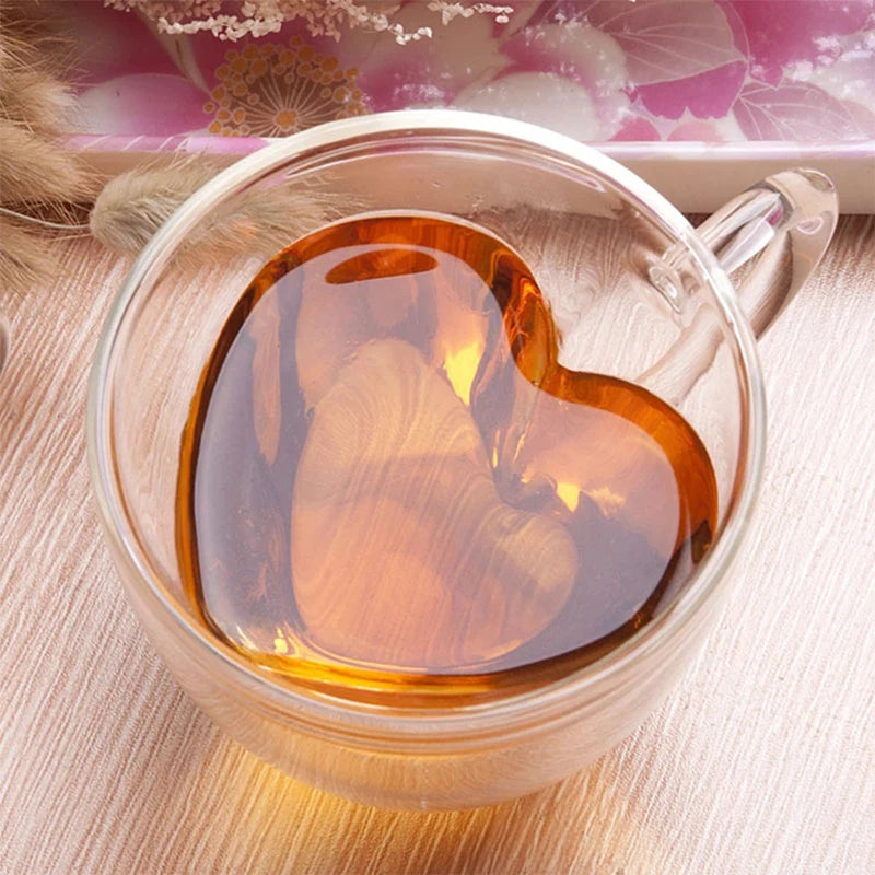 Herz-Liebe Glasbecher – Doppelwandige Tasse, hitzebeständig & stilvoll