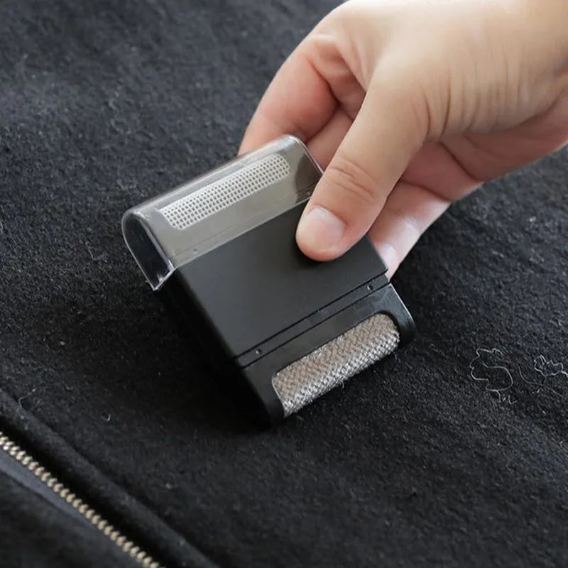 Tragbarer Mini-Fusselroller – Effektive Haar- & Fusselentfernung für Kleidung & Teppiche