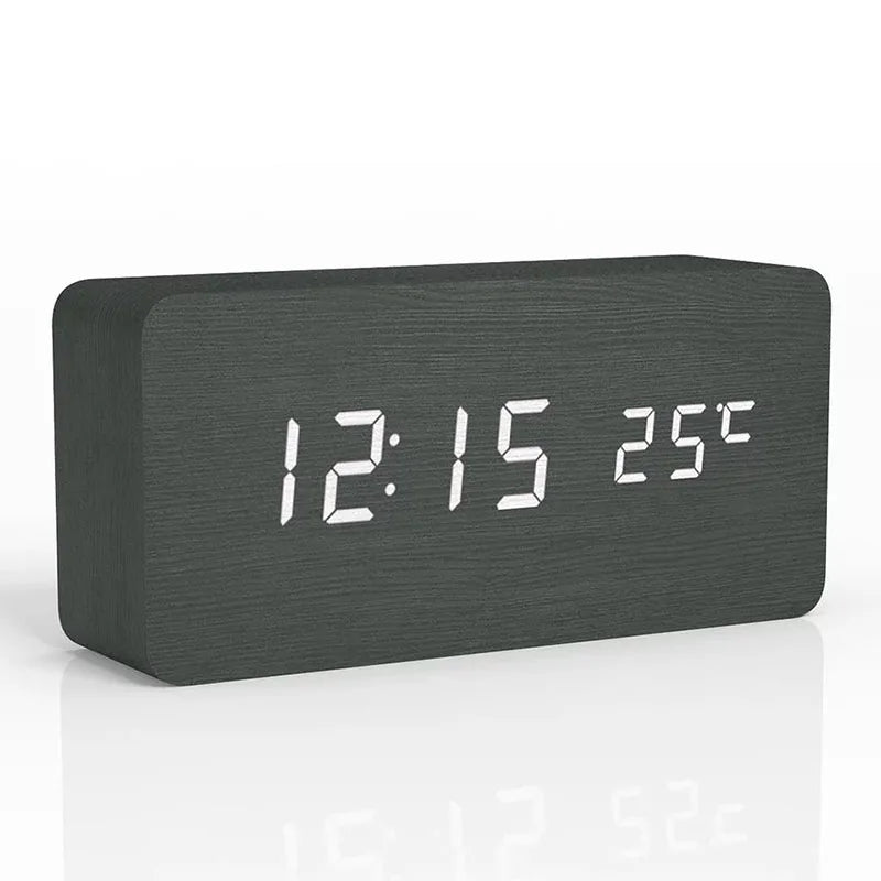 Digitaler Wecker aus Holz mit LED-Anzeige – Stilvolles Design trifft moderne Funktionalität