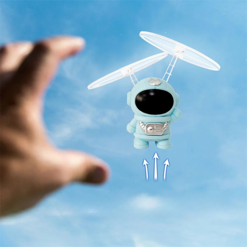 Mini Infrarot Induktions Fliegen Spielzeug – Astronaut Helikopter mit automatischem Flug für Kinder