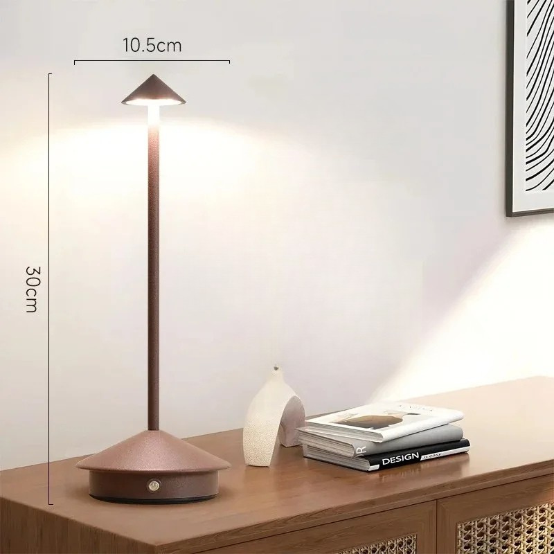 Wiederaufladbare LED-Tischlampe mit Touch-Sensor – Stilvolles Licht für jeden Raum