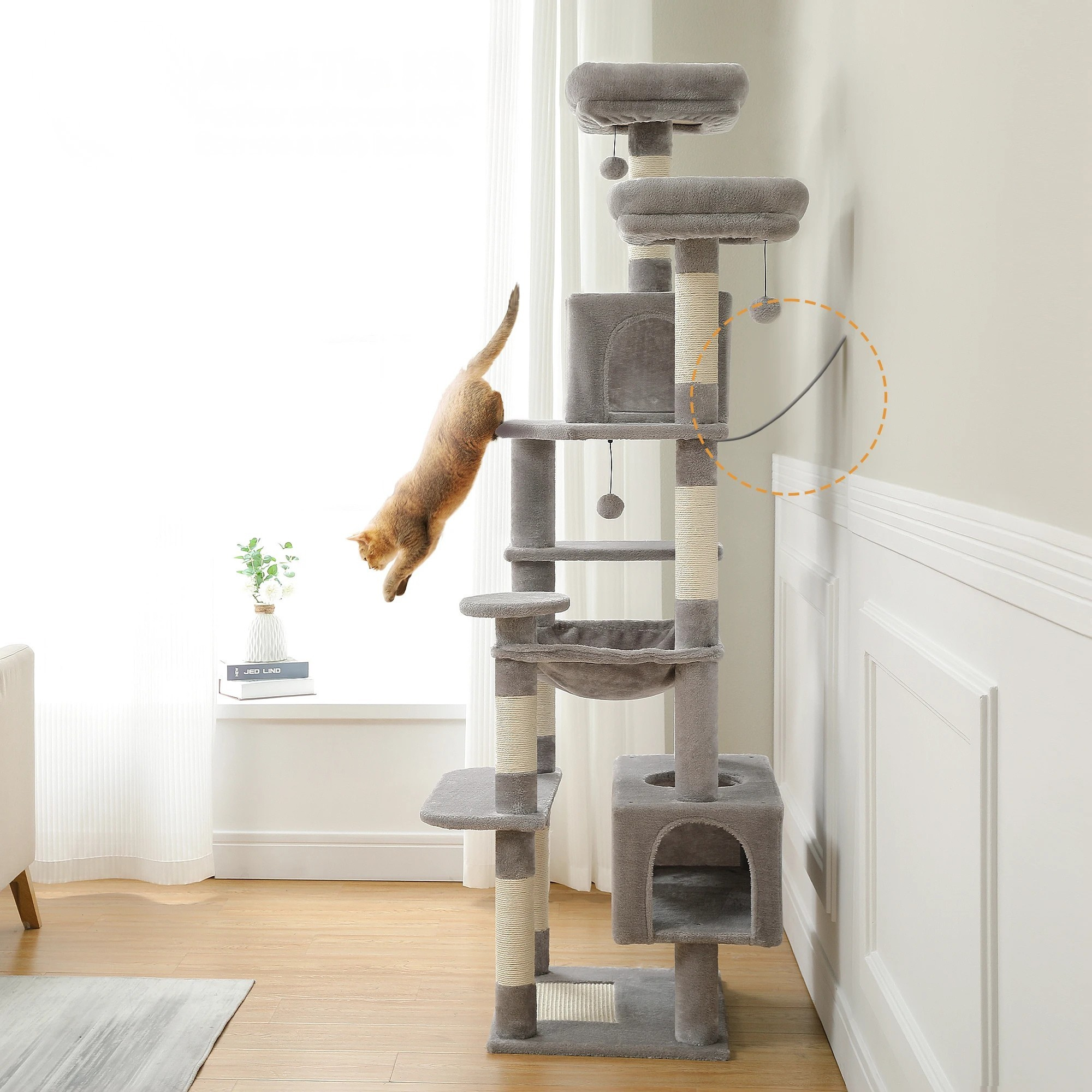 Großer Kratzbaum & Kletterturm für Katzen – Maximales Spielvergnügen für große Stubentiger